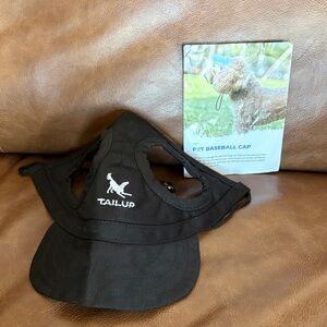 Tail Black Pet Baseball Cap with White Logo